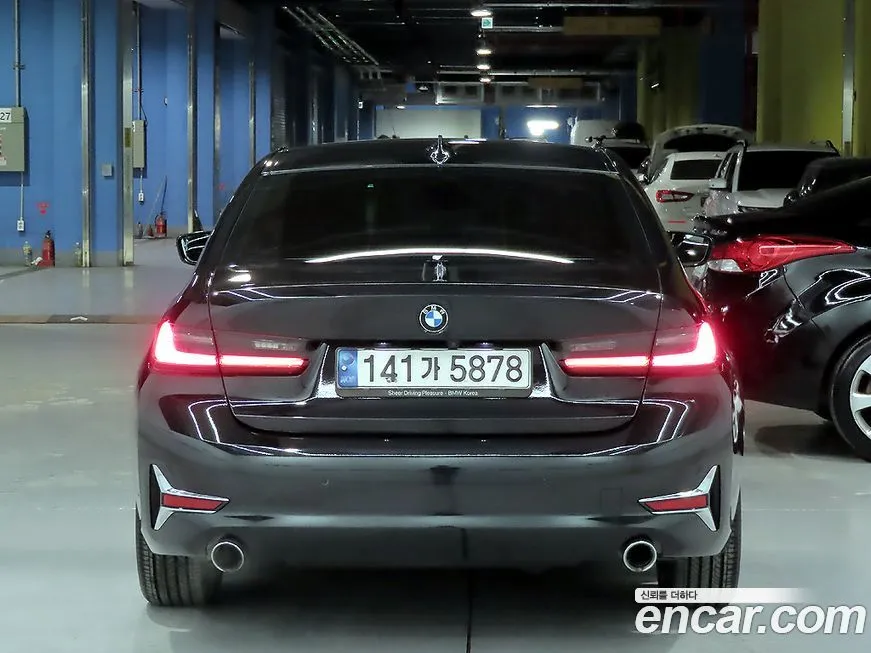 BMW 3-Series 2021 из KR, фото 2