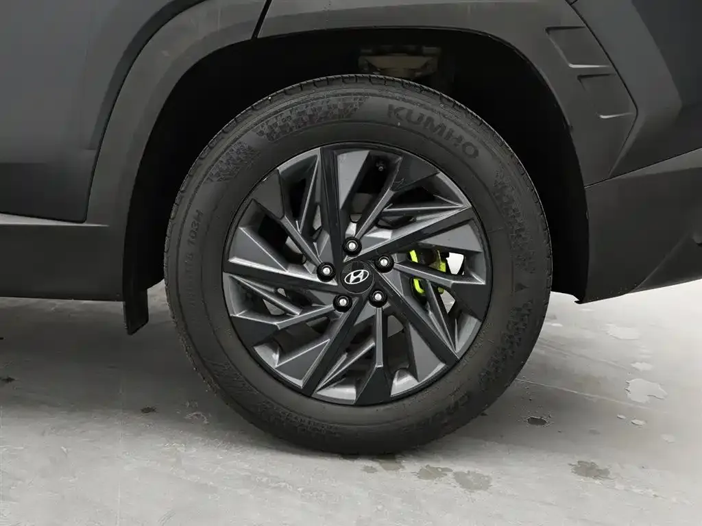 Hyundai Tucson — фото 7