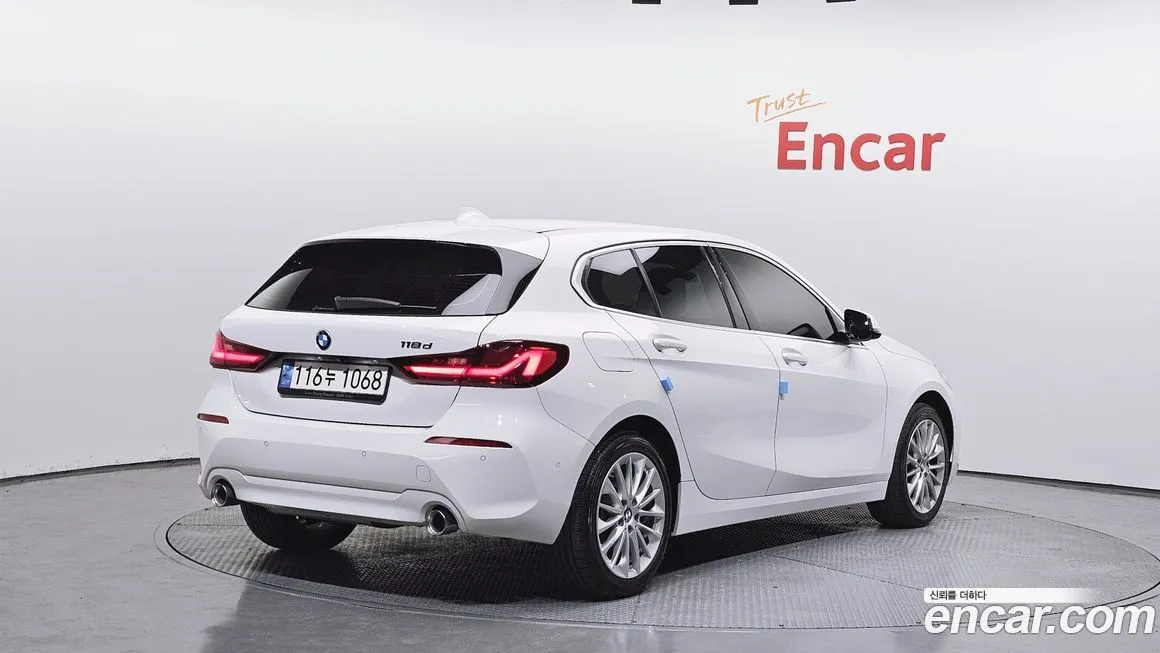 BMW 1-Series 2021 из KR, фото 10
