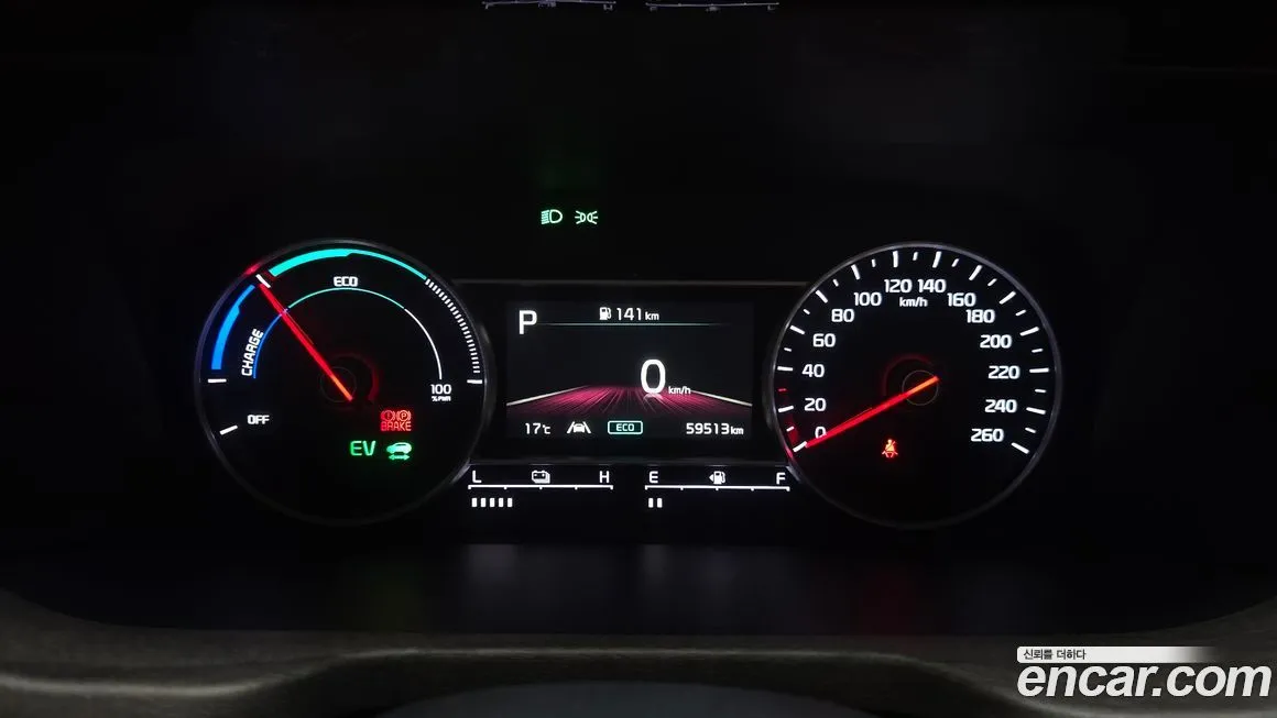 Kia Sorento — фото 4