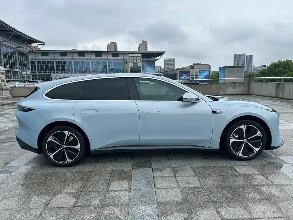 NIO ET5T 2024 из CN, фото 5