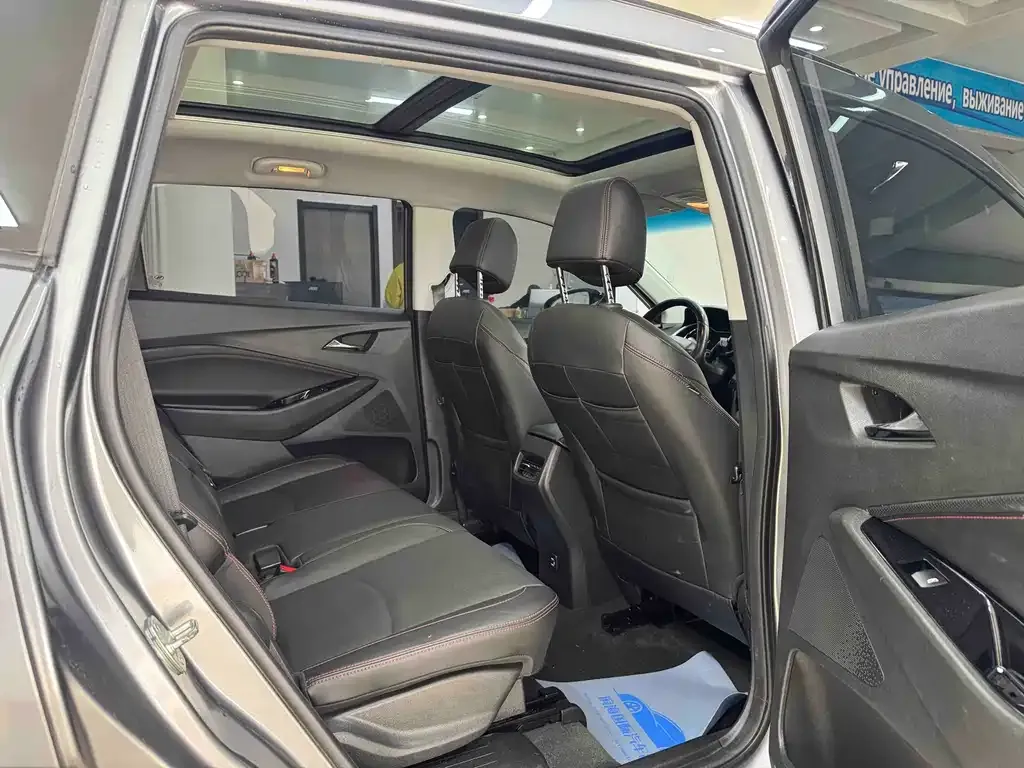 Chevrolet Volando 2022 из CN, фото 4