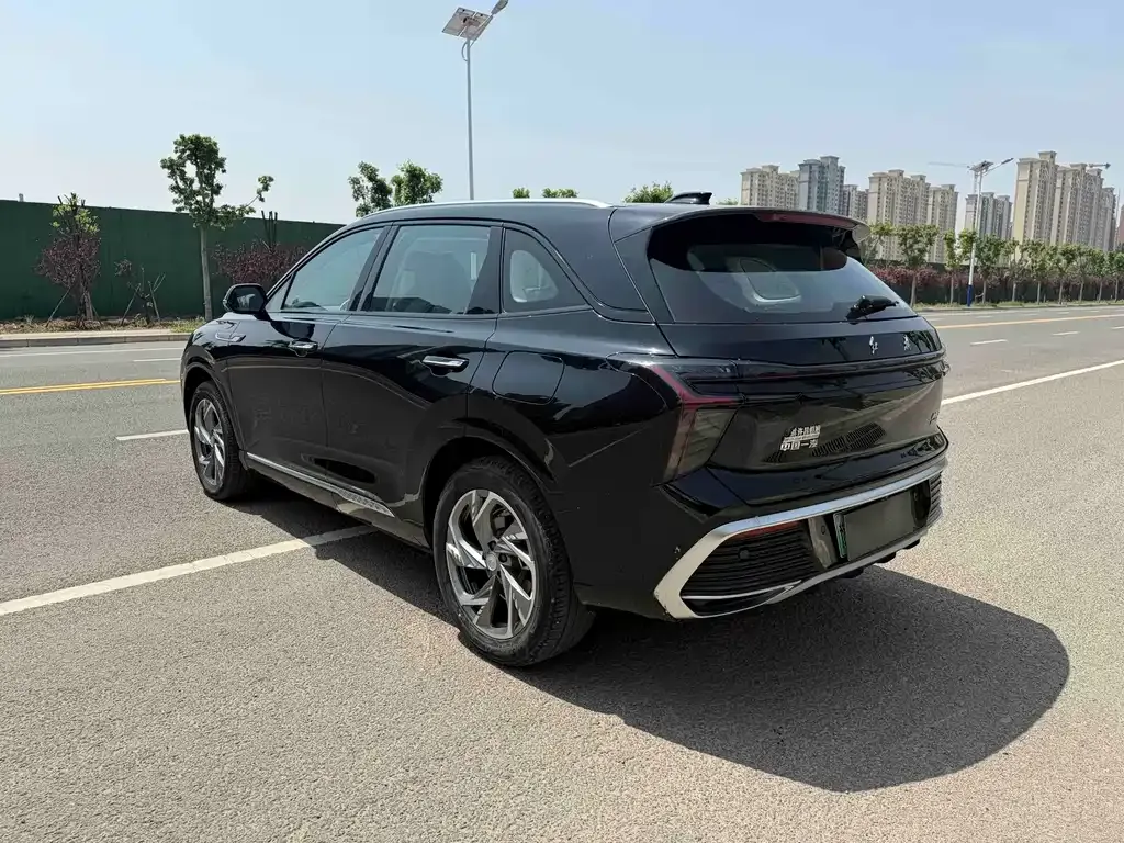 Hongqi HS3 PHEV 2024 из CN, фото 5