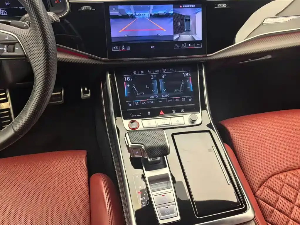 Audi SQ7 2024 из CN, фото 9