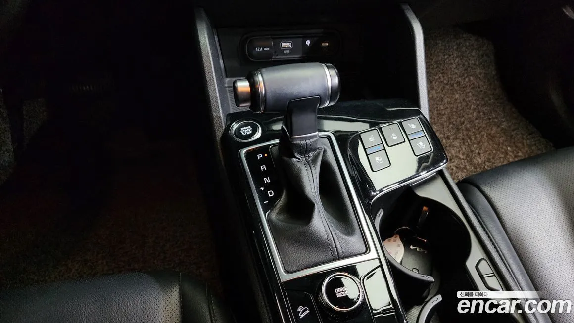 Kia Sportage — фото 8