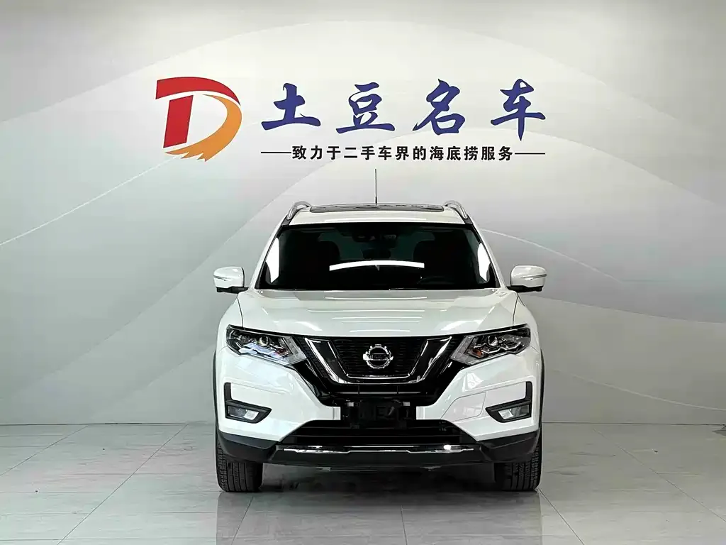 Nissan X-Trail 2023 из CN, фото 2