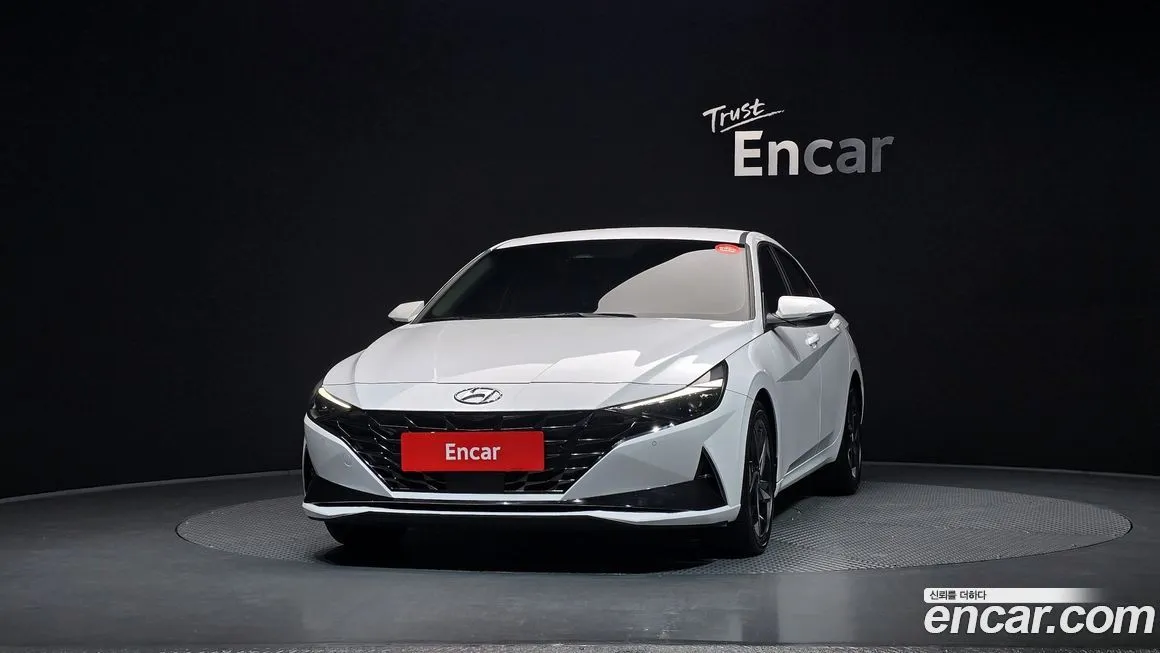 Hyundai AVANTE — фото 4