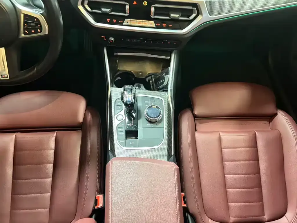 BMW 3 Series 2022 из CN, фото 9