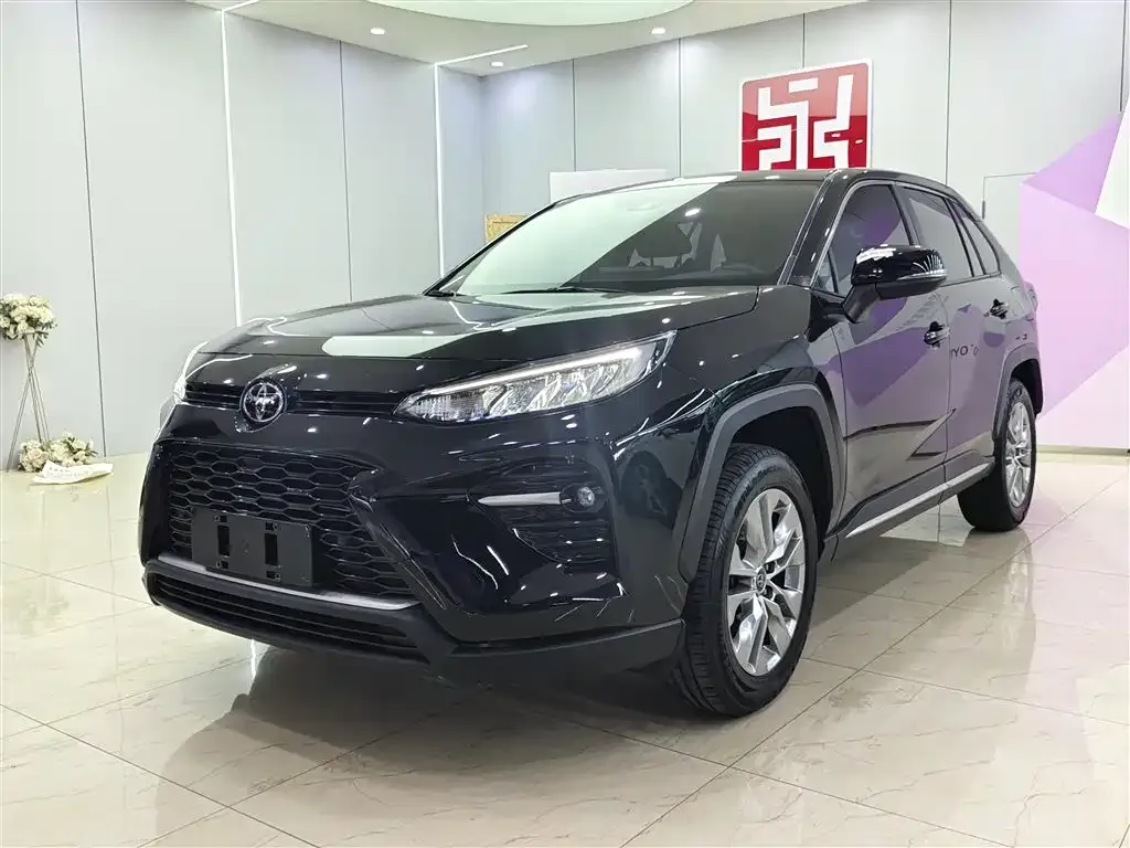 Toyota Wildlander — фото 1
