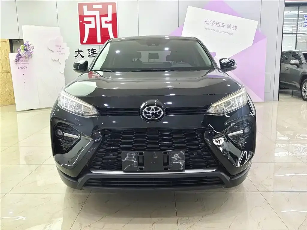 Toyota Wildlander — фото 8