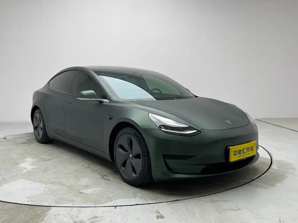 Tesla Model 3 — фото 6