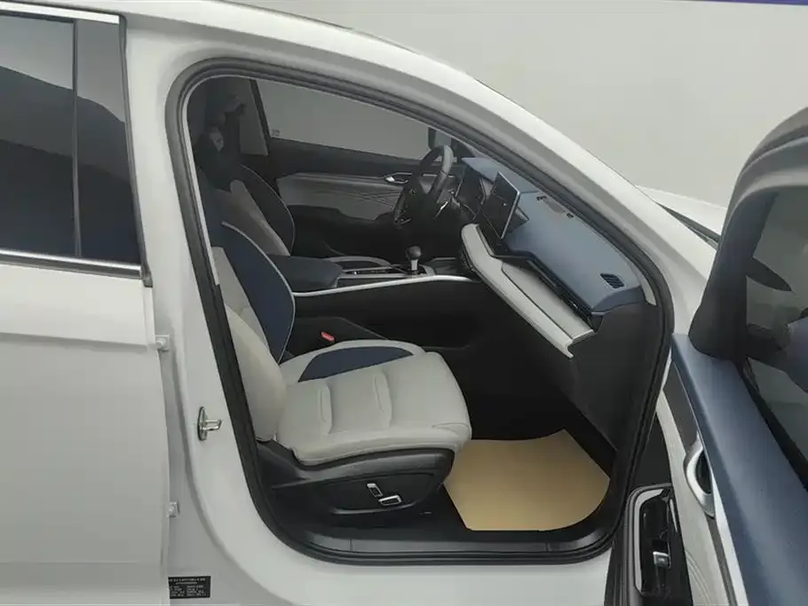 Geely Xingrui 2022 из CN, фото 6