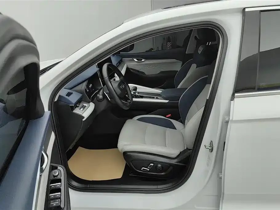 Geely Xingrui 2022 из CN, фото 9