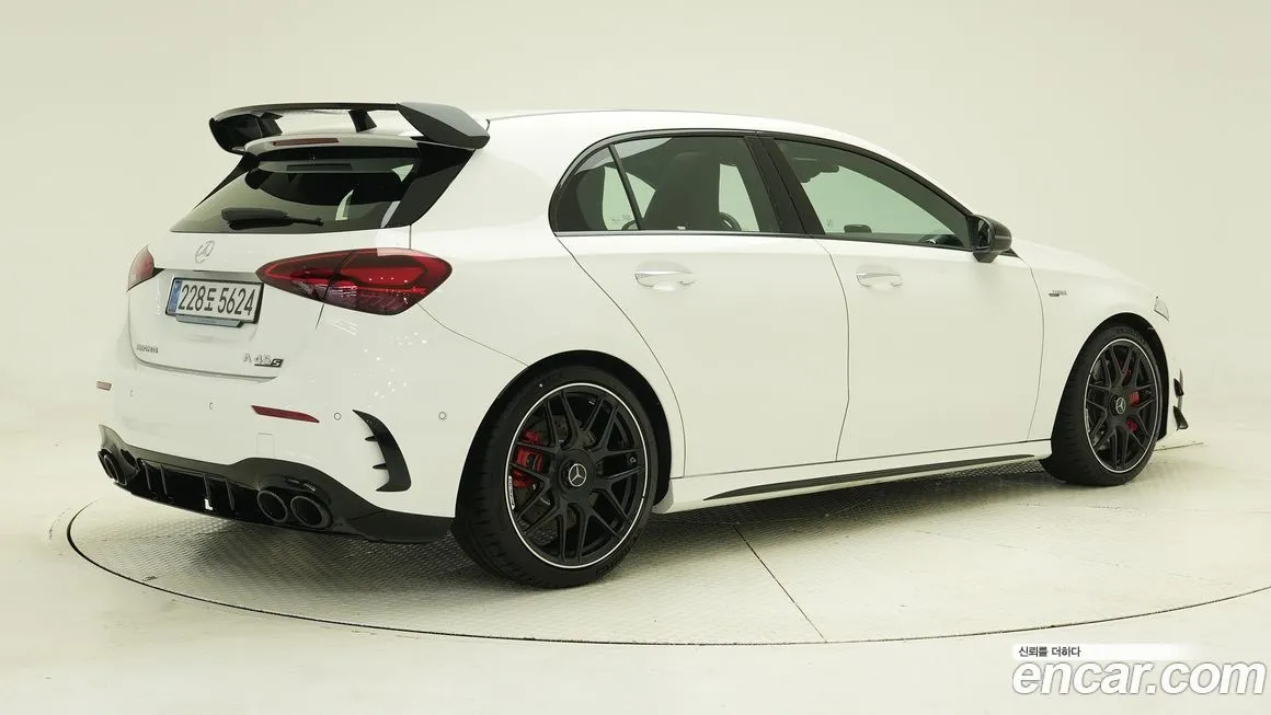Mercedes-Benz A-Class 2025 из KR, фото 4