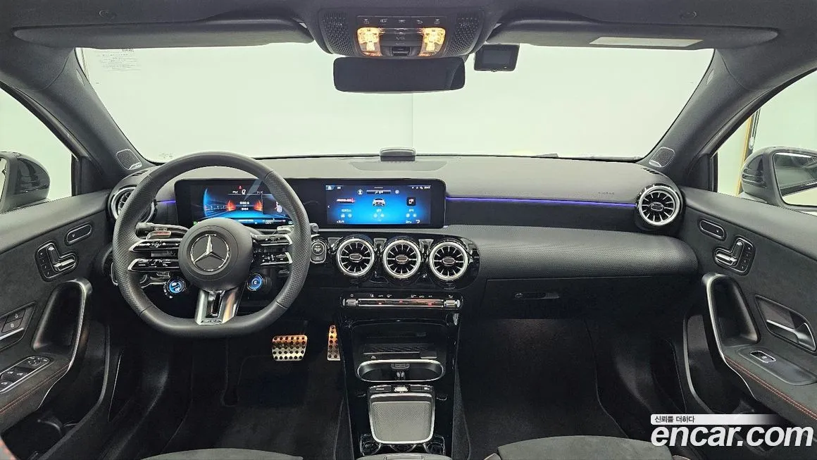 Mercedes-Benz A-Class 2025 из KR, фото 2
