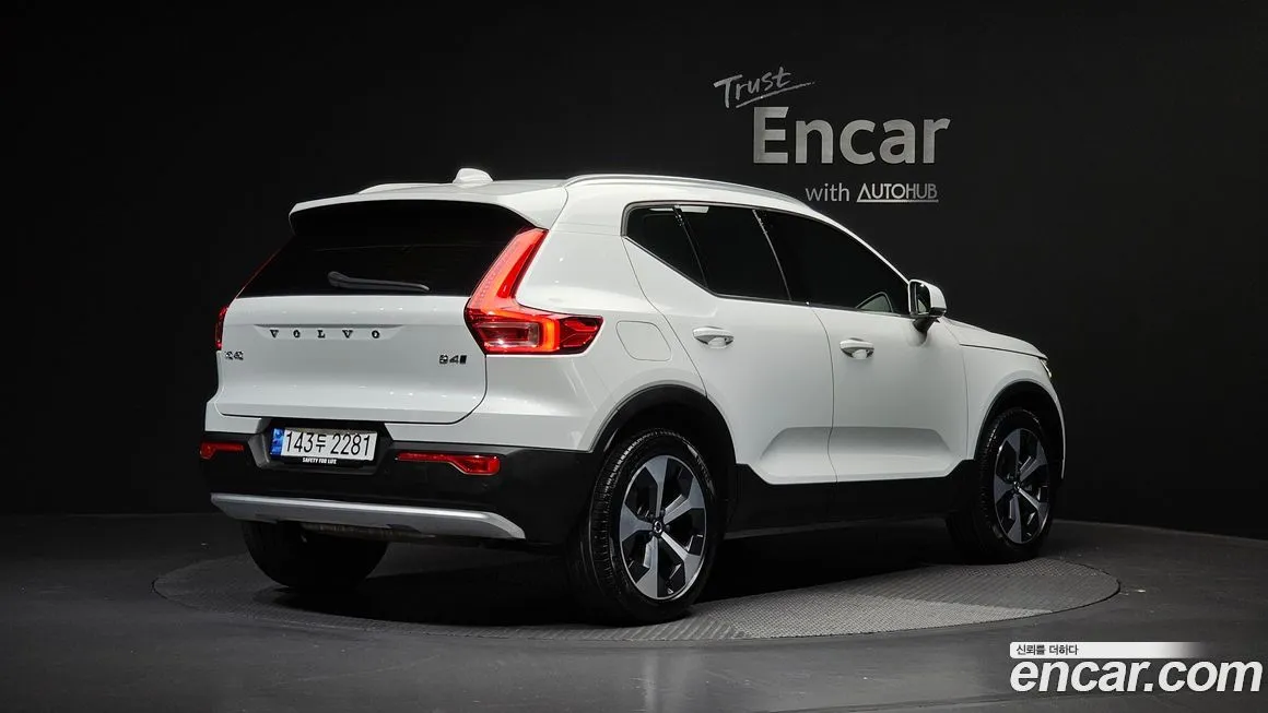 Volvo XC40 2023 из KR, фото 2