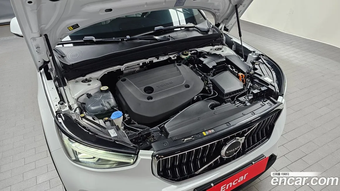 Volvo XC40 2023 из KR, фото 7