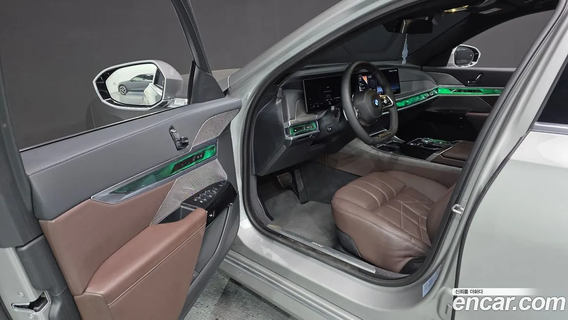 BMW 7-Series 2023 из KR, фото 10