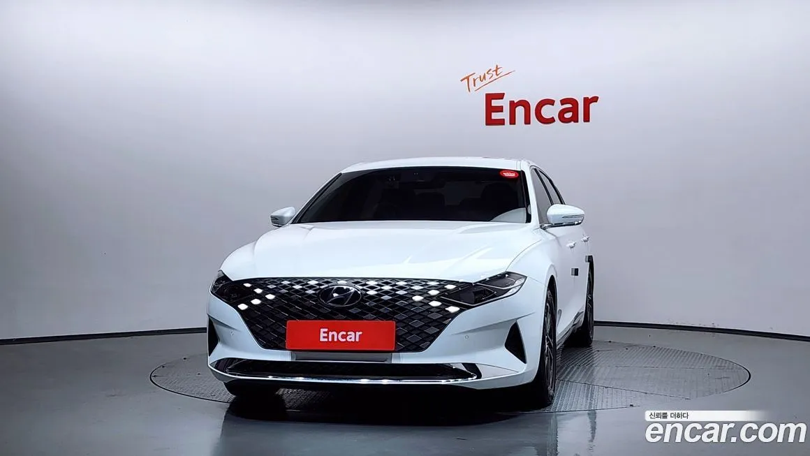 Hyundai Grandeur 2022 из KR, фото 3
