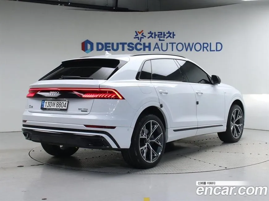 Audi Q8 2023 из KR, фото 6