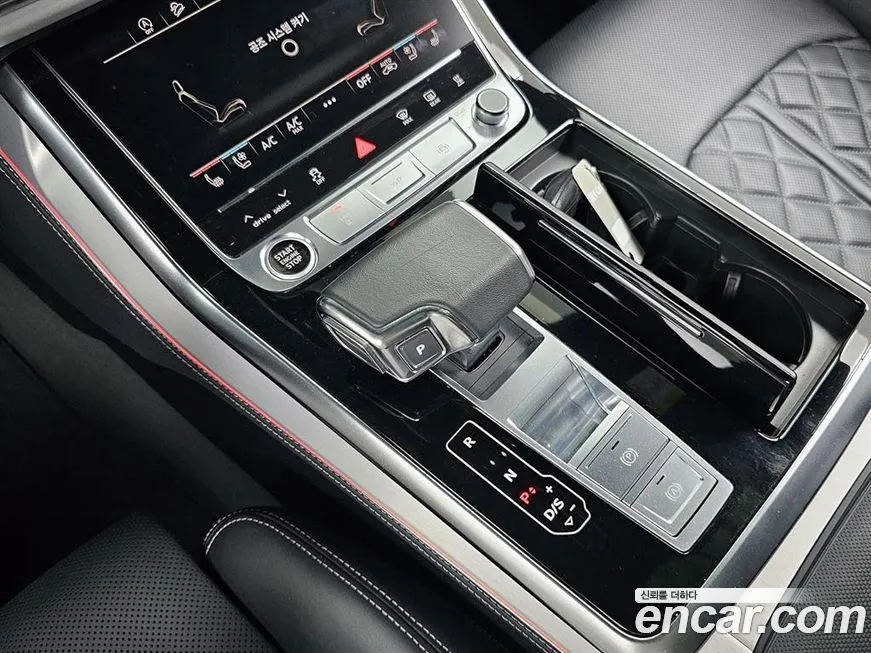 Audi Q8 2023 из KR, фото 8