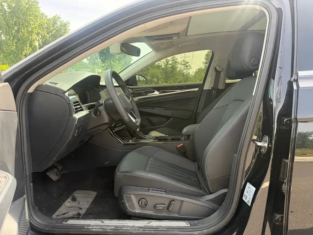 Volkswagen Passat — фото 5