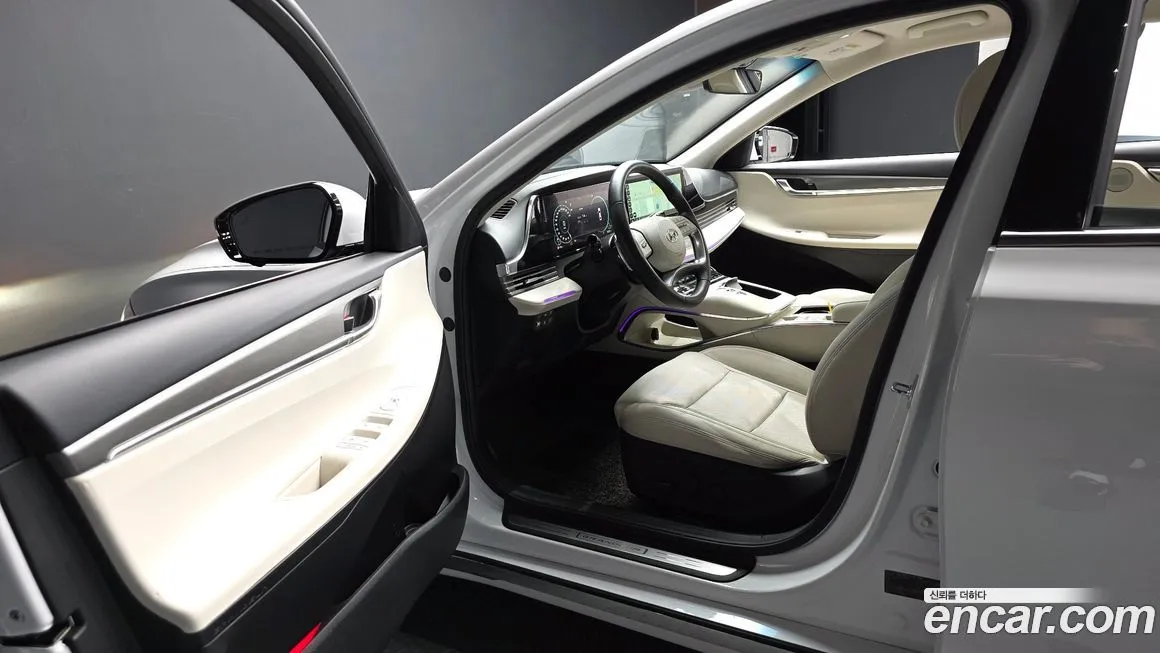 Hyundai Grandeur 2022 из KR, фото 3