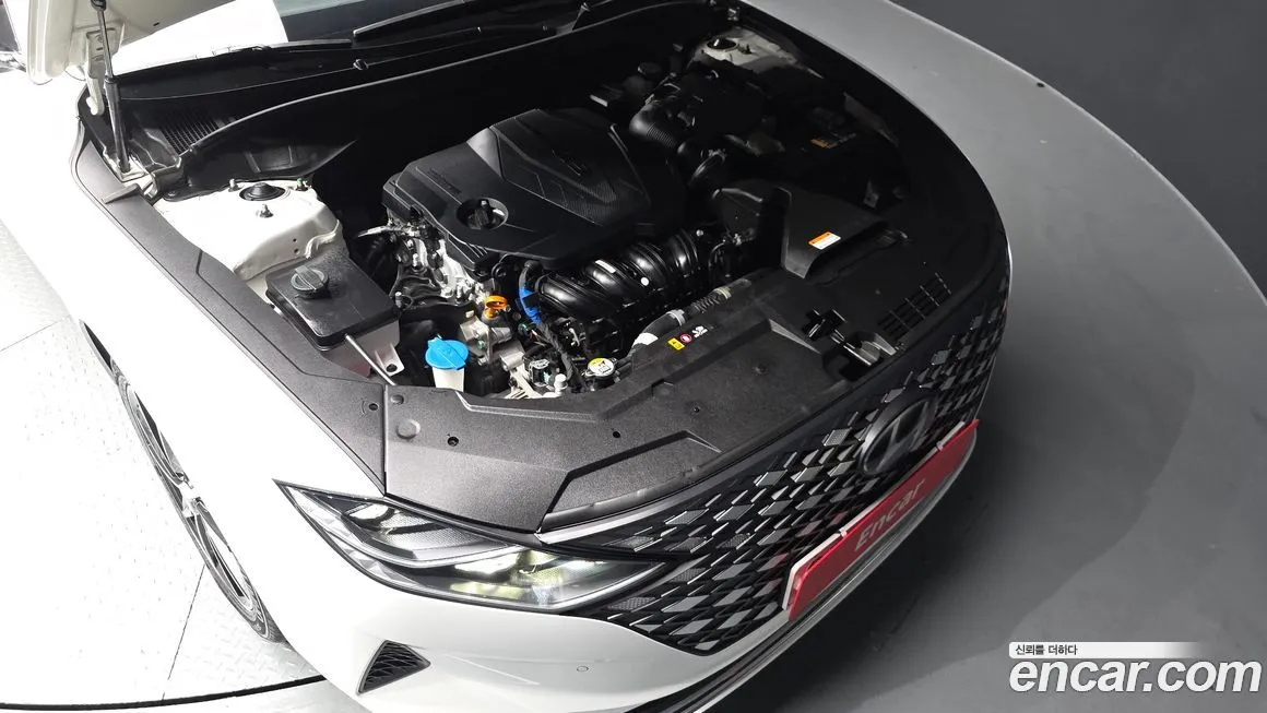 Hyundai Grandeur 2022 из KR, фото 9