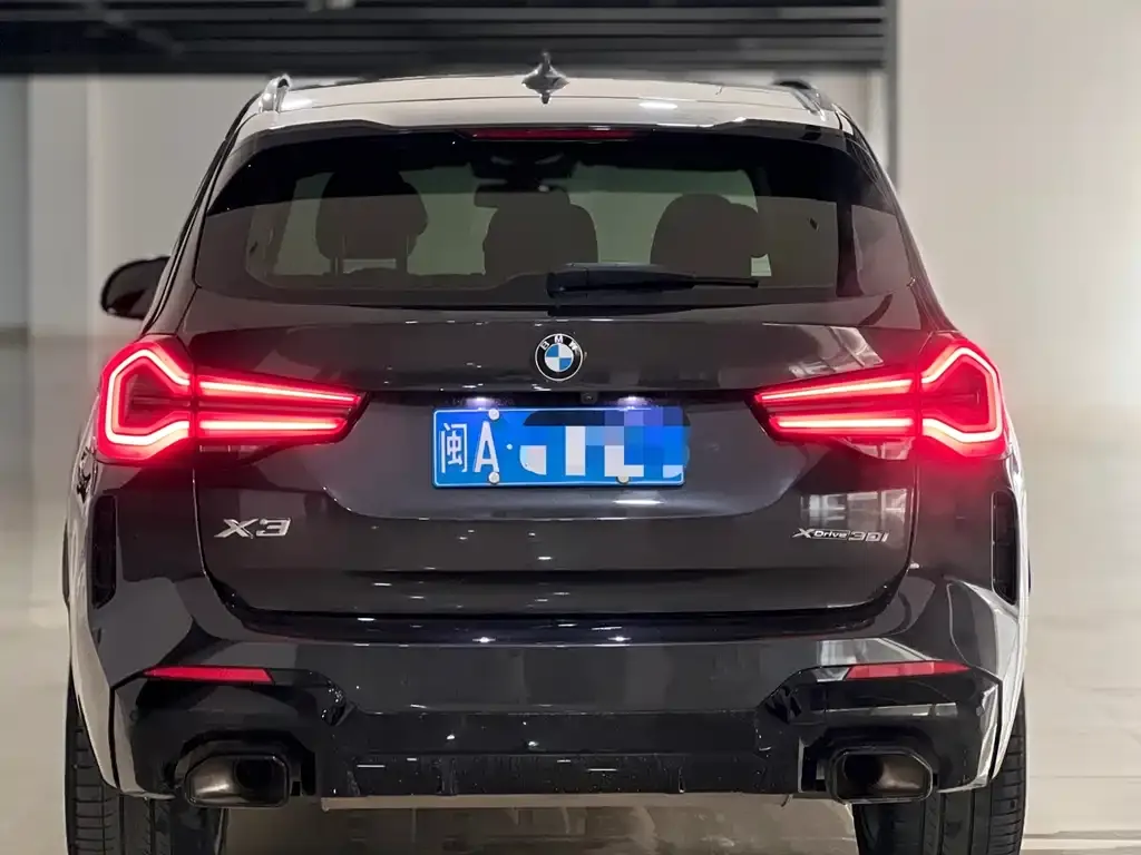 BMW X3 — фото 8
