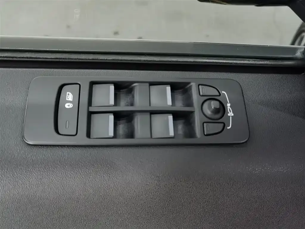 Land Rover Discovery Sport 2021 из CN, фото 10
