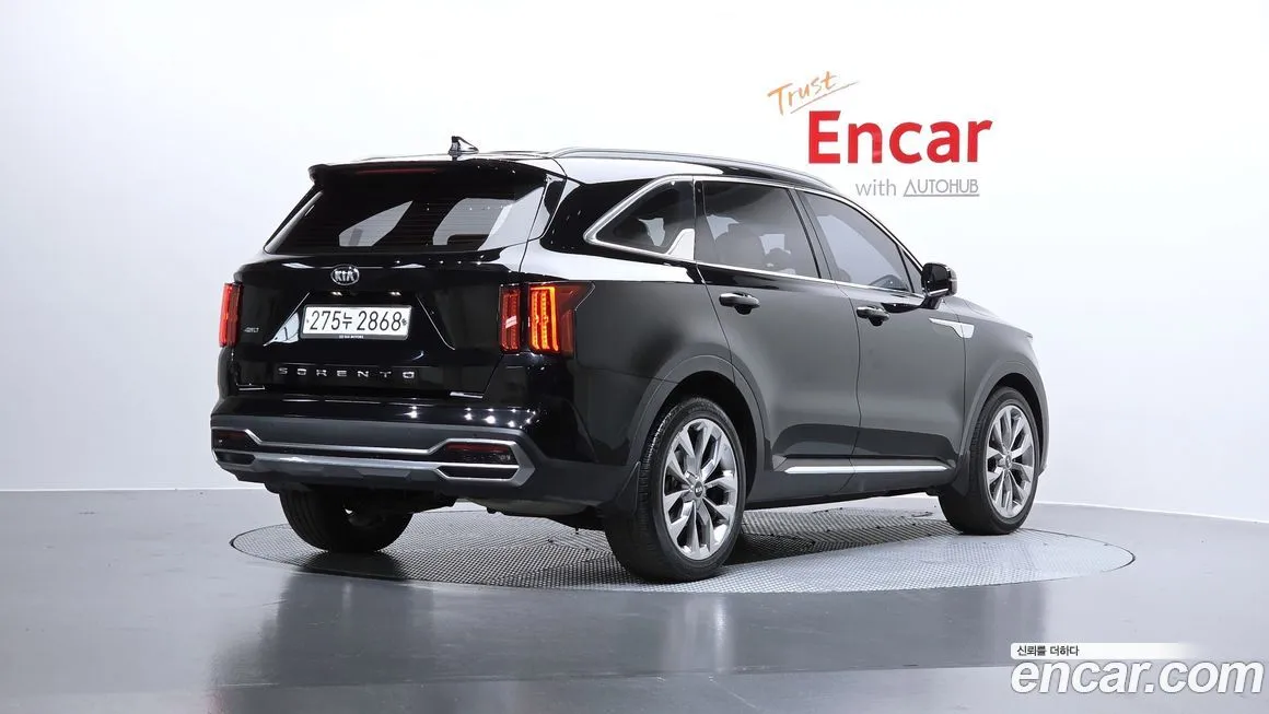 Kia Sorento — фото 6