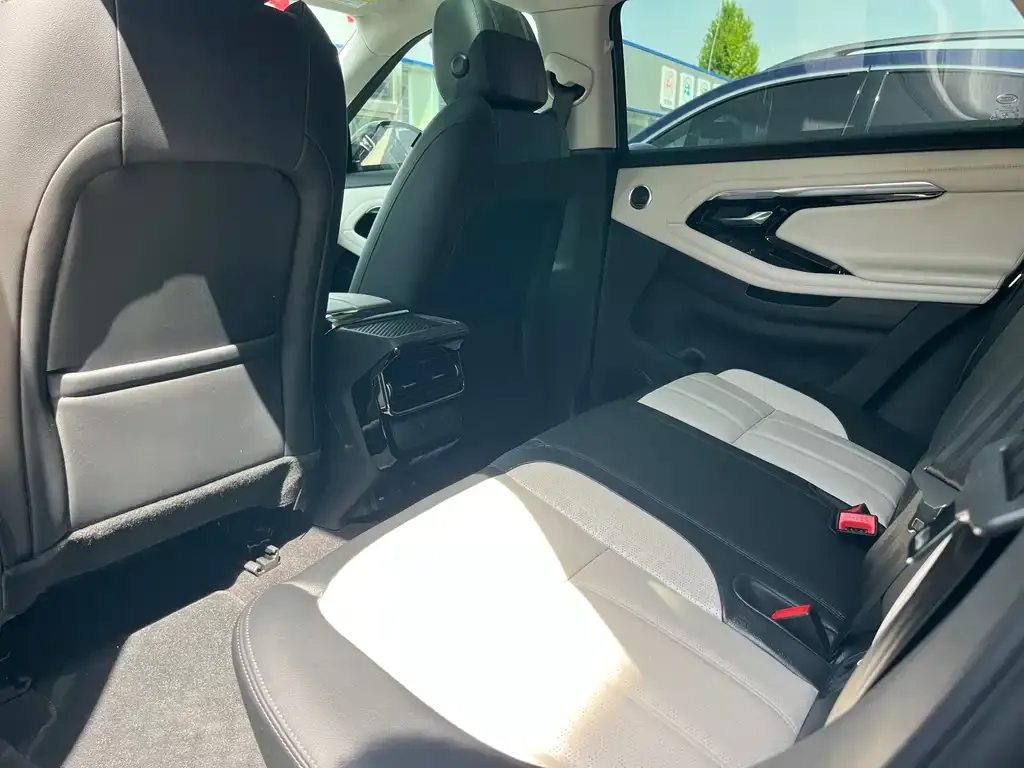 Land Rover Evoque — фото 8