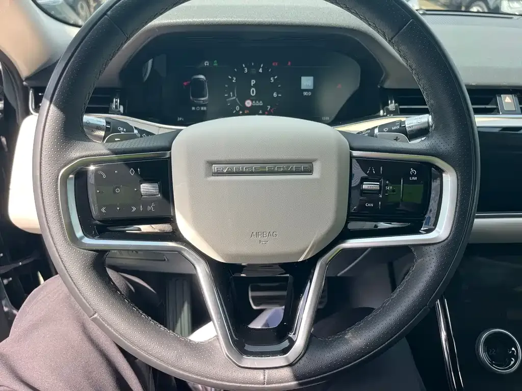 Land Rover Evoque — фото 3
