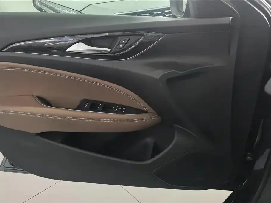 Buick Regal — фото 2