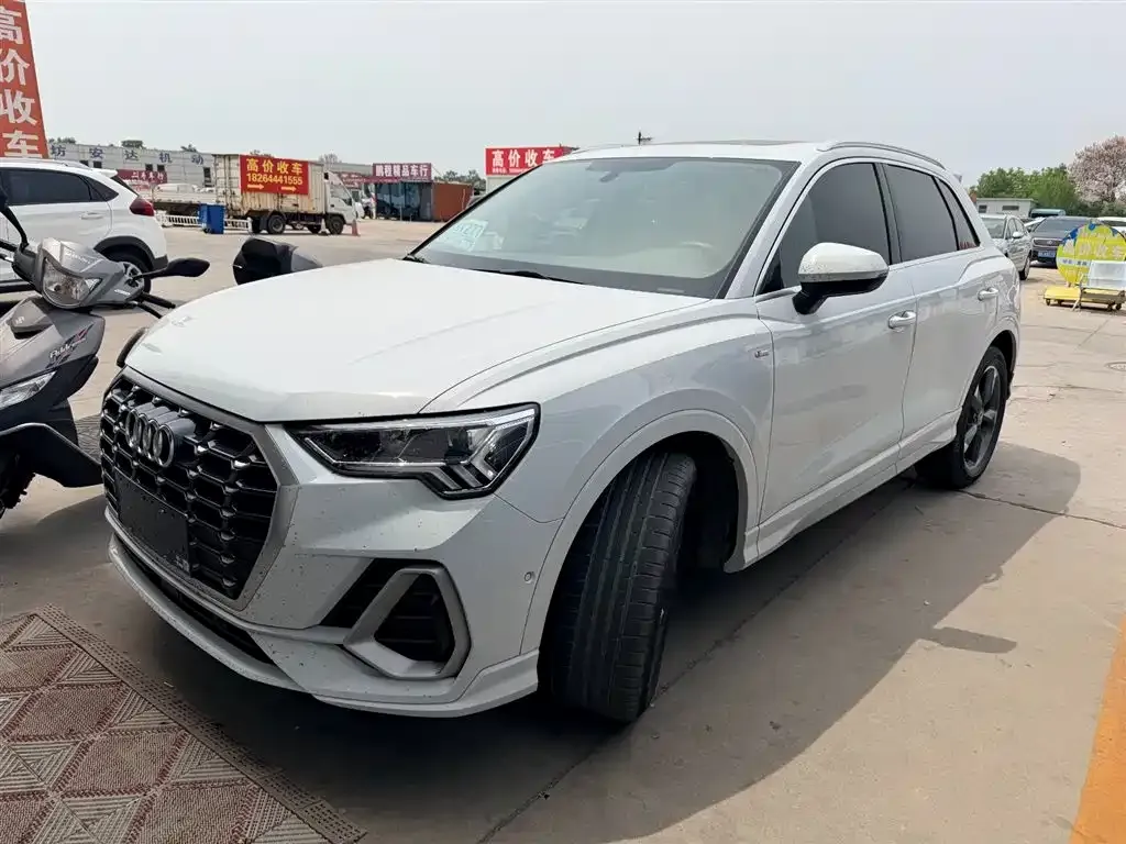 Audi Q3 2022 из CN, фото 1