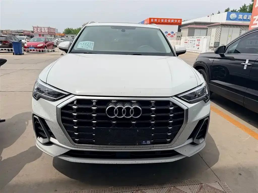 Audi Q3 2022 из CN, фото 5