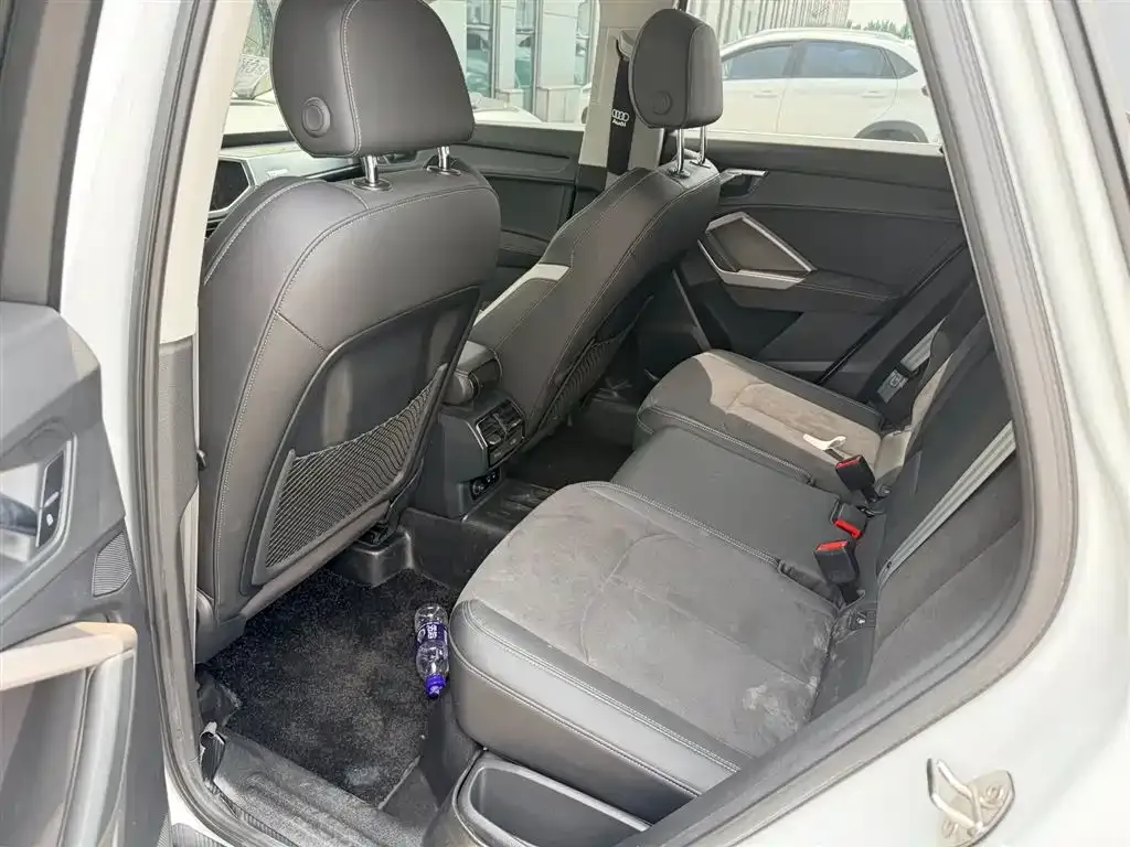 Audi Q3 2022 из CN, фото 9