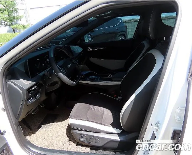 Kia EV6 2024 из KR, фото 8
