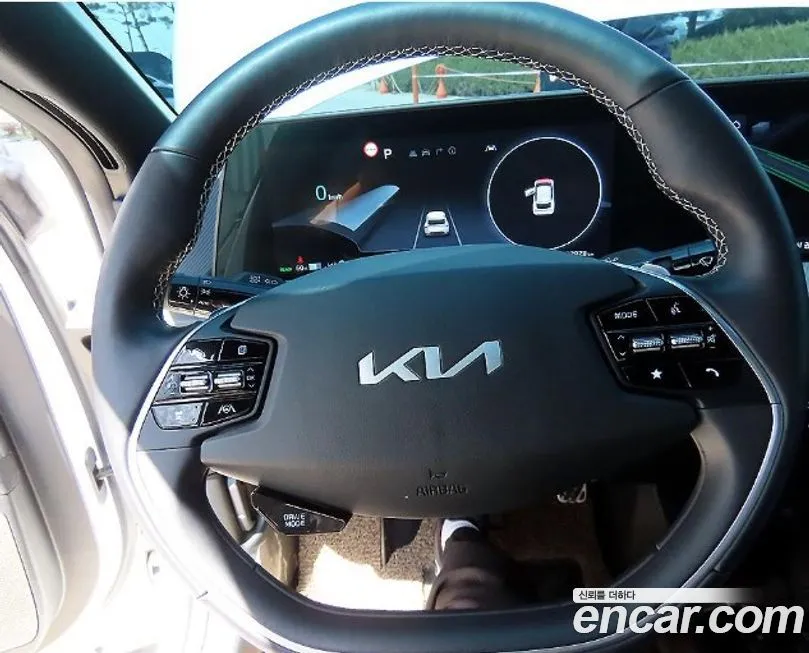 Kia EV6 2024 из KR, фото 4