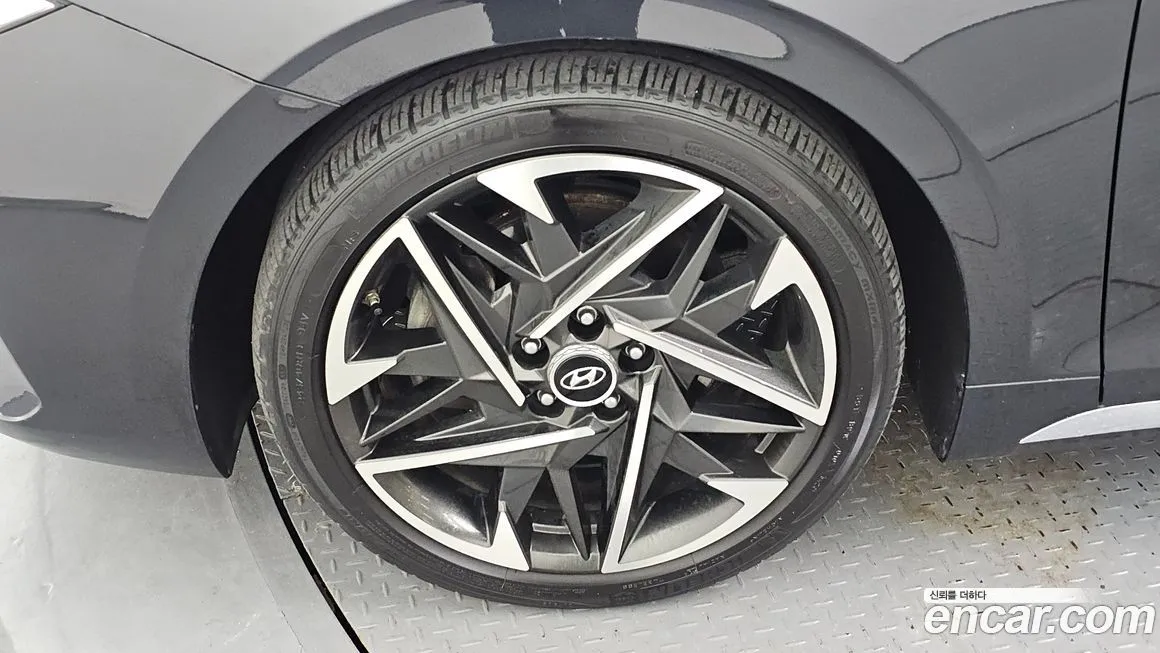 Hyundai Grandeur 2021 из KR, фото 2