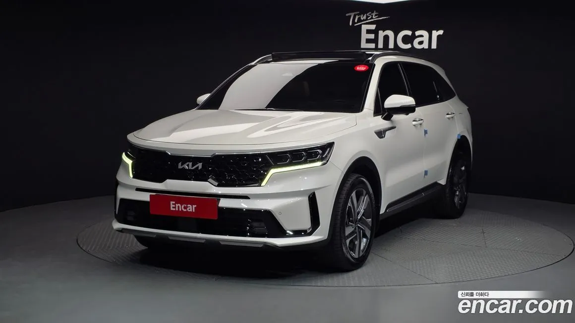 Kia Sorento — фото 1