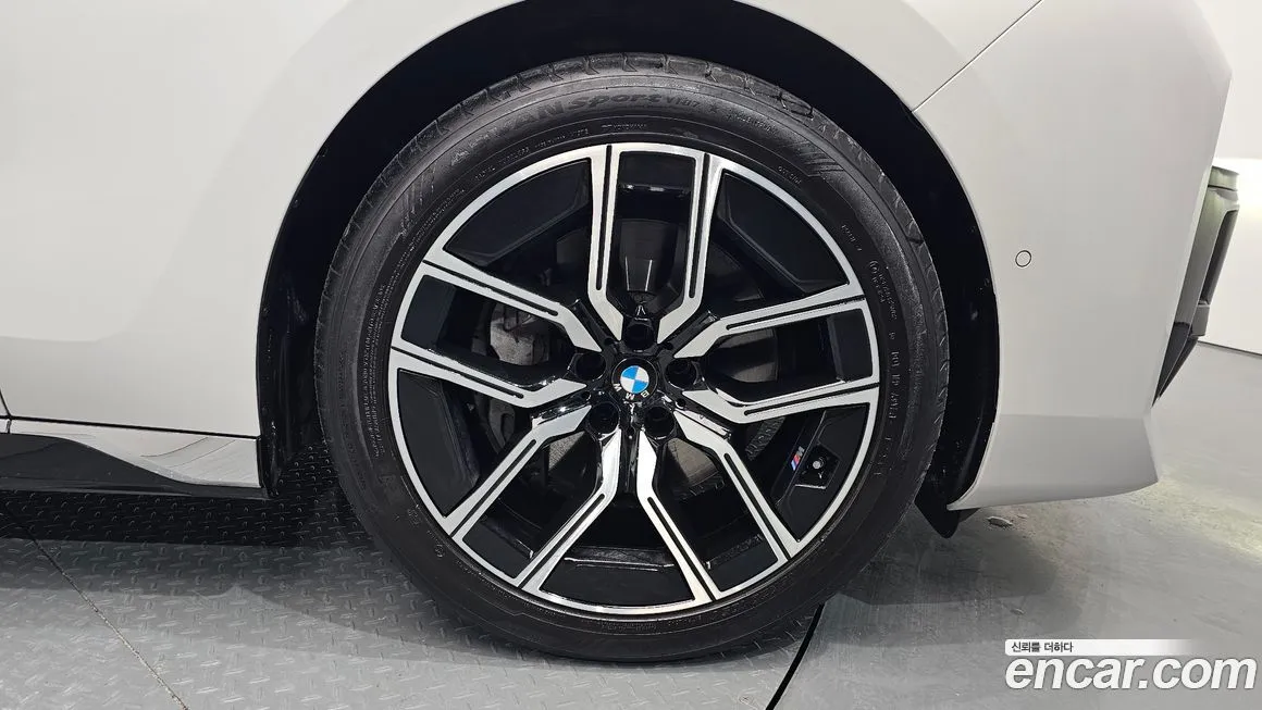 BMW 7-Series 2025 из KR, фото 6