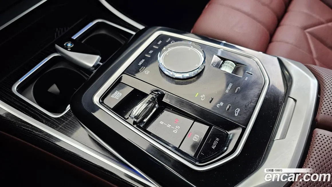 BMW 7-Series 2025 из KR, фото 8