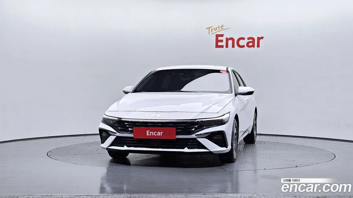 Hyundai AVANTE — фото 2