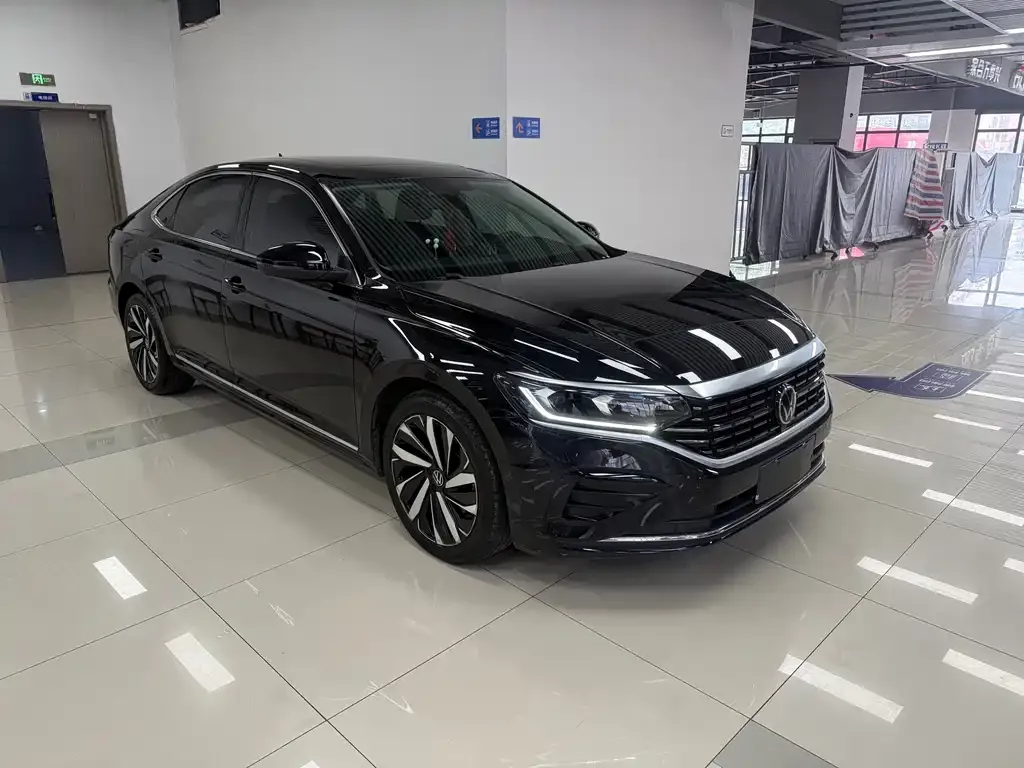 Volkswagen Passat — фото 5