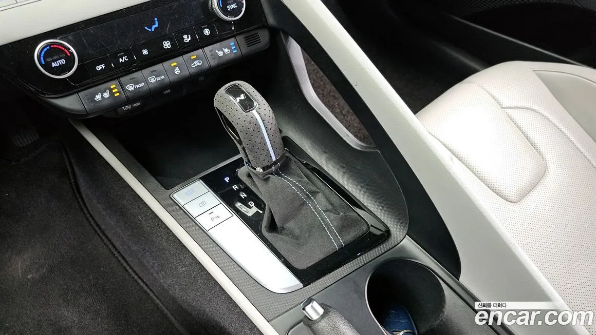 Hyundai AVANTE 2021 из KR, фото 10