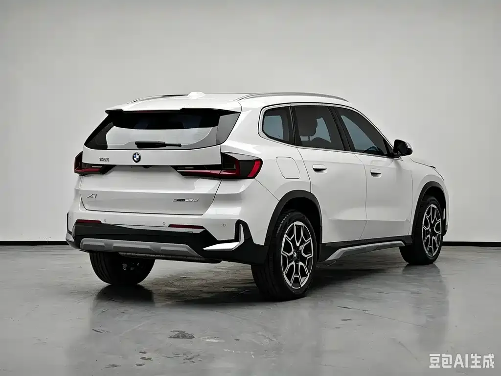 BMW X1 — фото 6