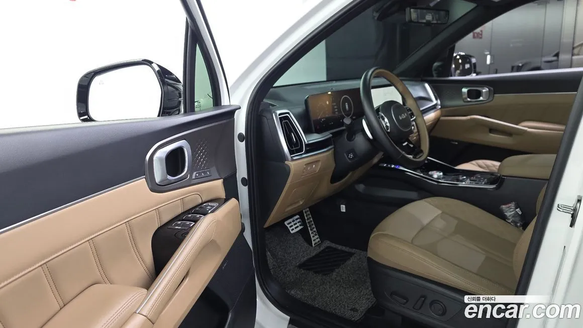 Kia Sorento — фото 5