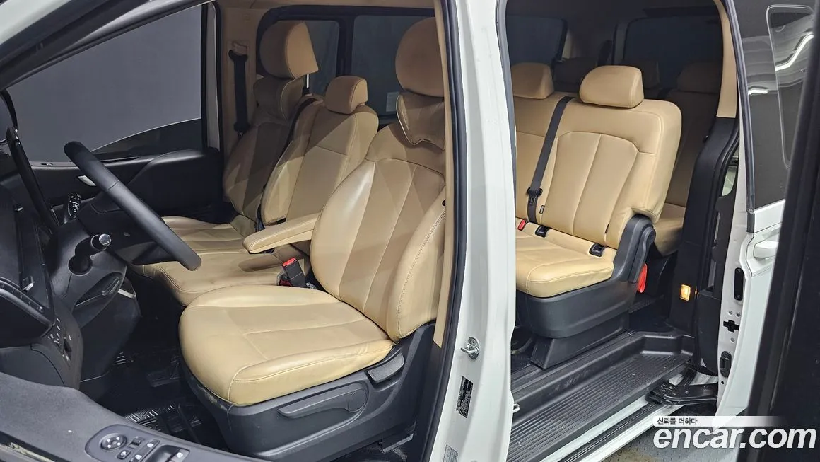 Hyundai Staria 2023 из KR, фото 8