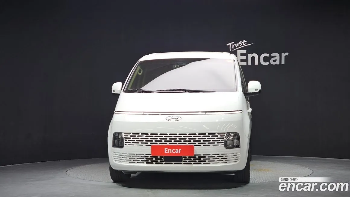 Hyundai Staria 2023 из KR, фото 4